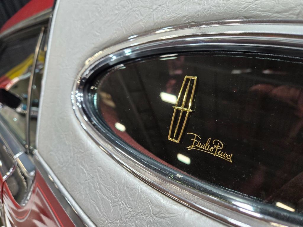 Lincoln-Mark-Series-1976-Coupe-7