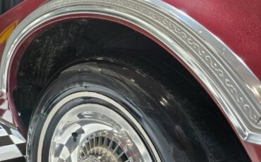 Lincoln-Mark-Series-1976-Coupe-9