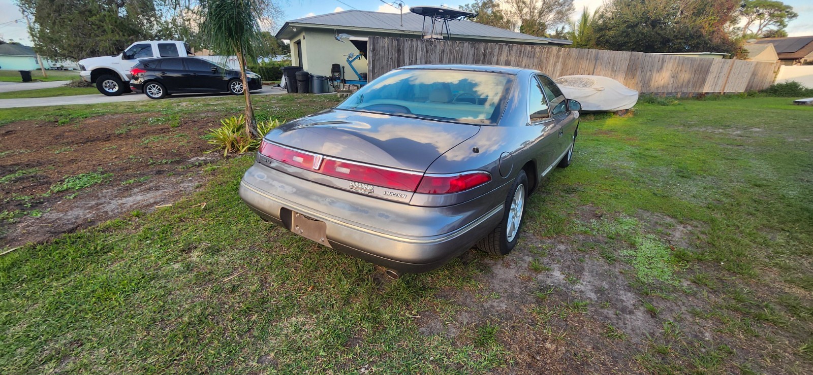 Lincoln-Mark-Series-1995-Coupe-3