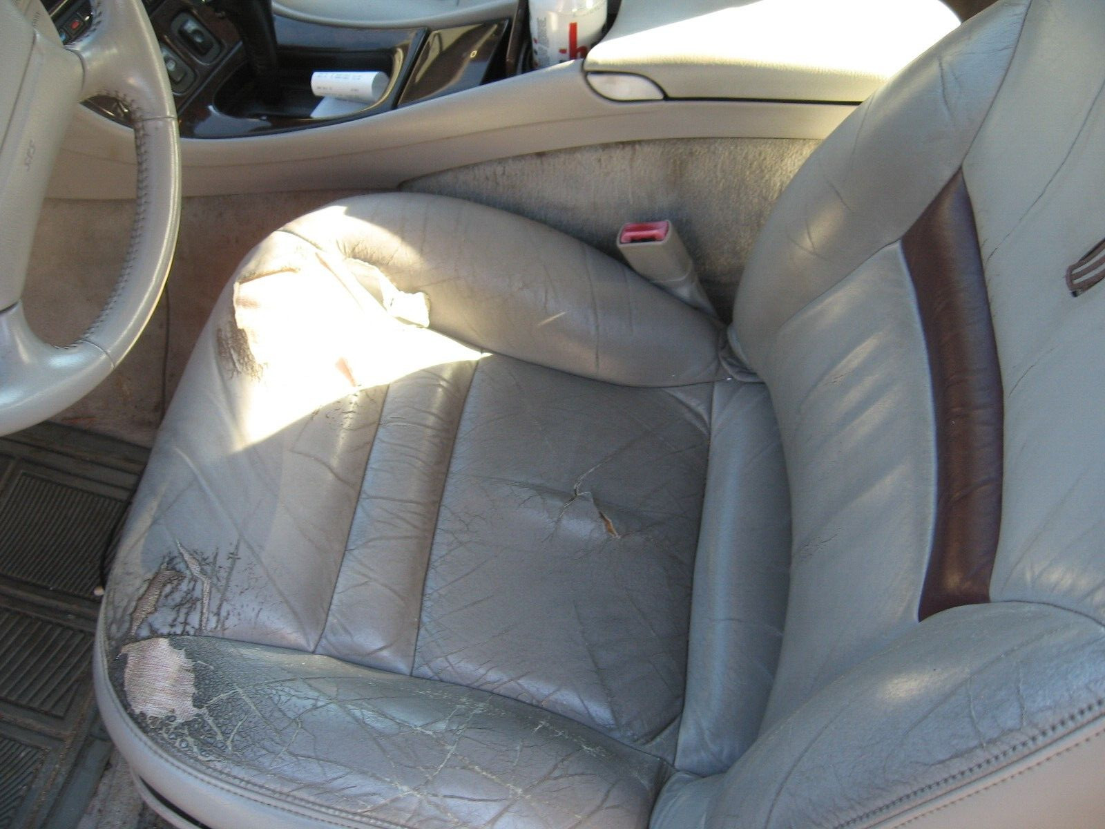 Lincoln-Mark-Series-1996-Coupe-8