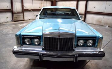 Lincoln-Mark-VI-1982-Sedan-1