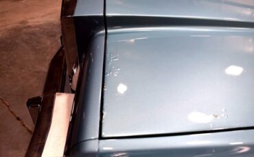 Lincoln-Mark-VI-1982-Sedan-14