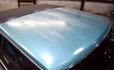 Lincoln-Mark-VI-1982-Sedan-17