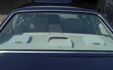 Lincoln-Mk-7-1992-Twilight-Blue-Light-Gray-3