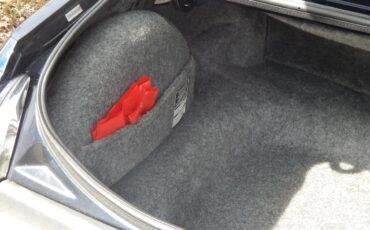 Lincoln-Mk-7-1992-Twilight-Blue-Light-Gray-4