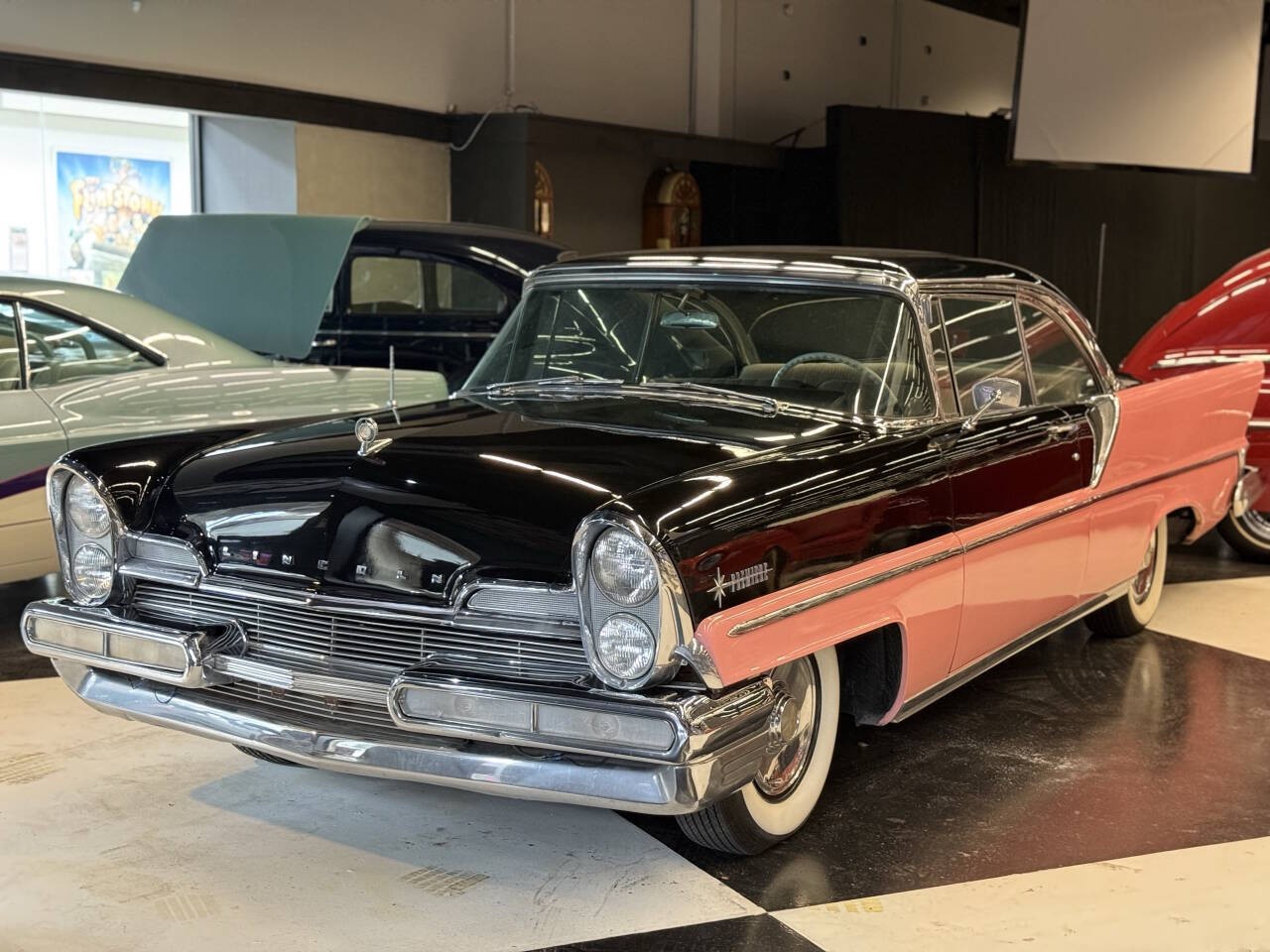 Lincoln-Premiere-1957-Coupe