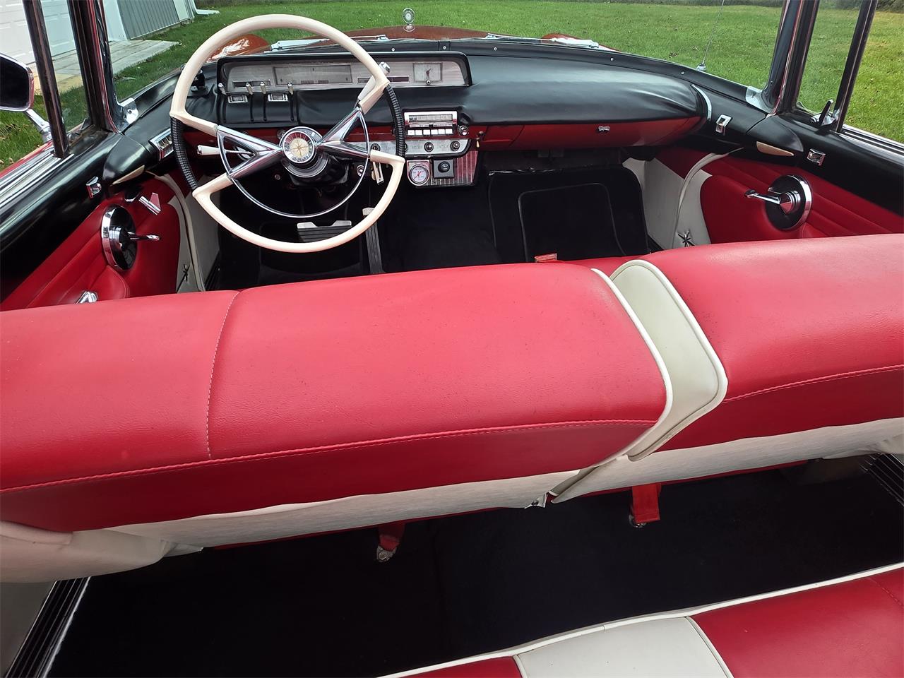 Lincoln-Premiere-1957-Red-Red-white-24