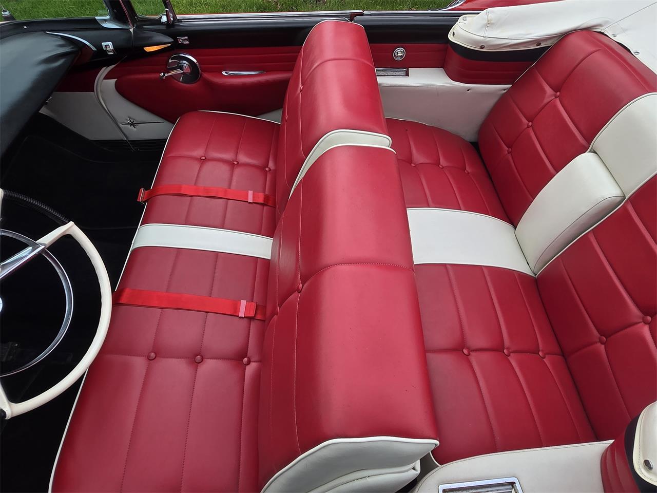 Lincoln-Premiere-1957-Red-Red-white-25