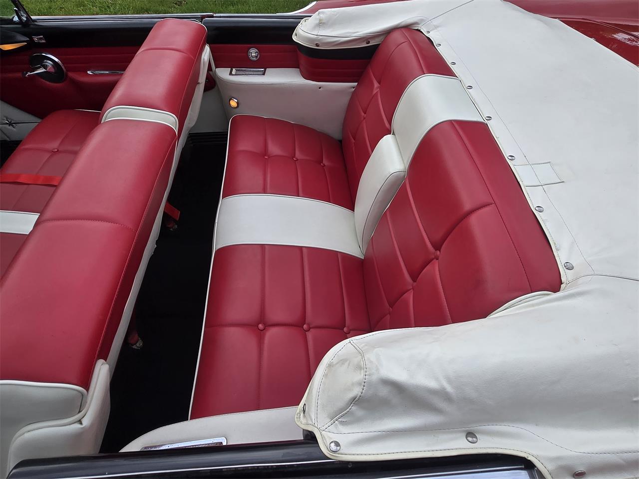 Lincoln-Premiere-1957-Red-Red-white-26