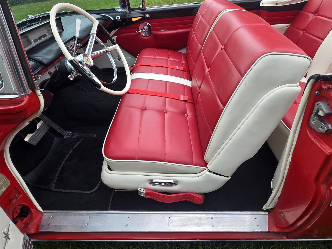 Lincoln-Premiere-1957-Red-Red-white-46