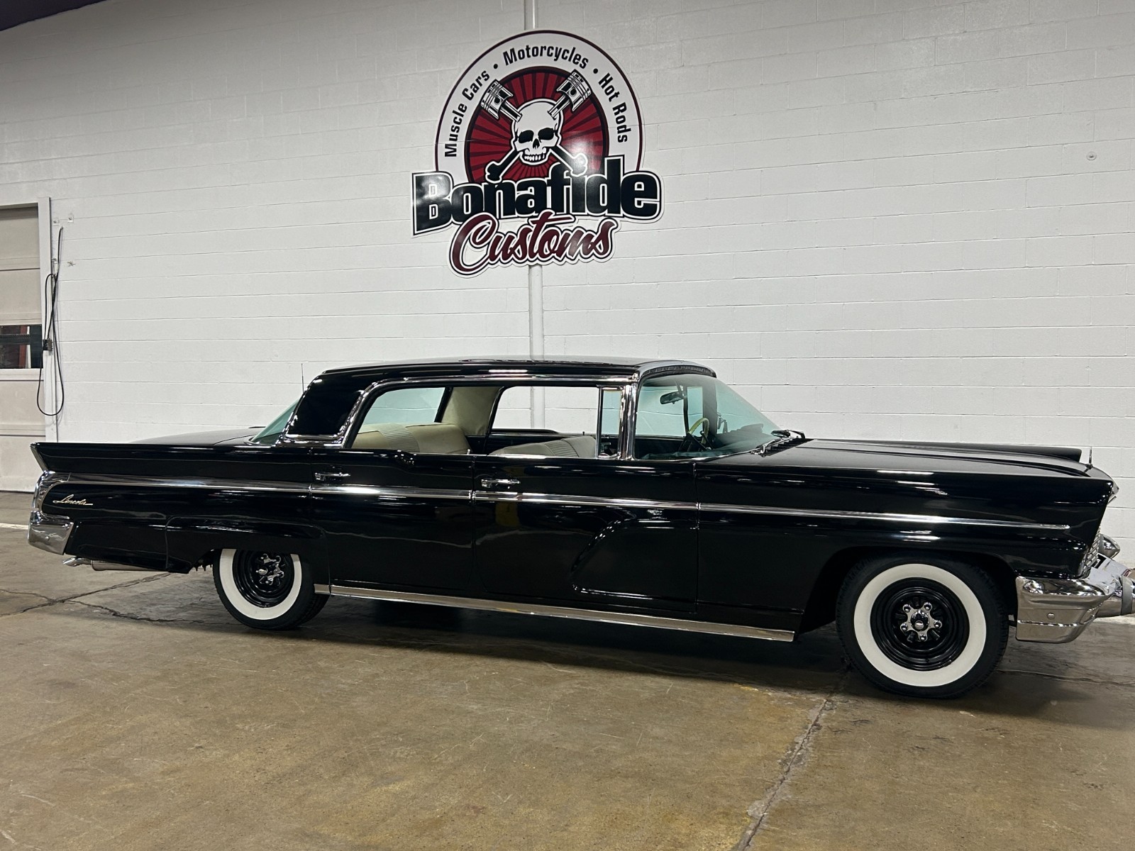 Lincoln Premiere 1960