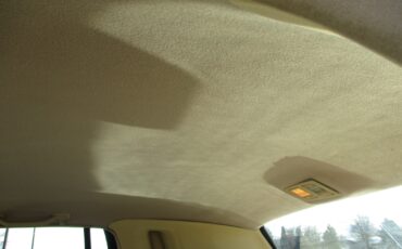 Lincoln-Town-Car-1991-Sedan-12