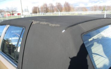 Lincoln-Town-Car-1991-Sedan-15