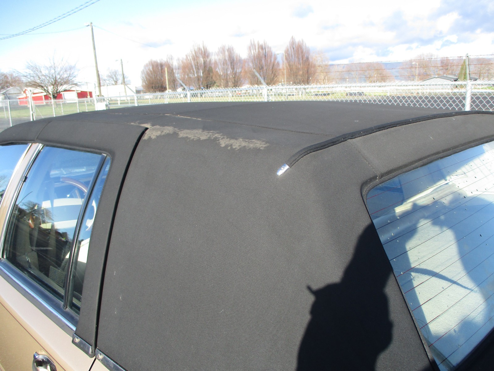 Lincoln-Town-Car-1991-Sedan-15