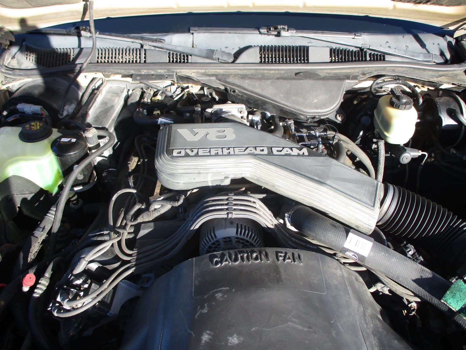 Lincoln-Town-Car-1991-Sedan-38