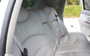 Lincoln-Town-Car-1996-Sedan-13