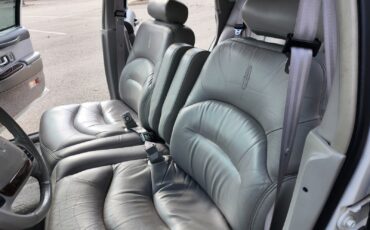 Lincoln-Town-Car-1996-Sedan-8
