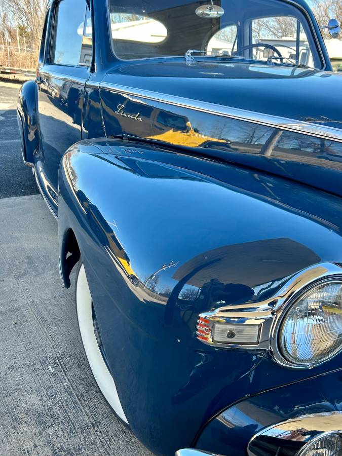 Lincoln-club-coupe-1947-15