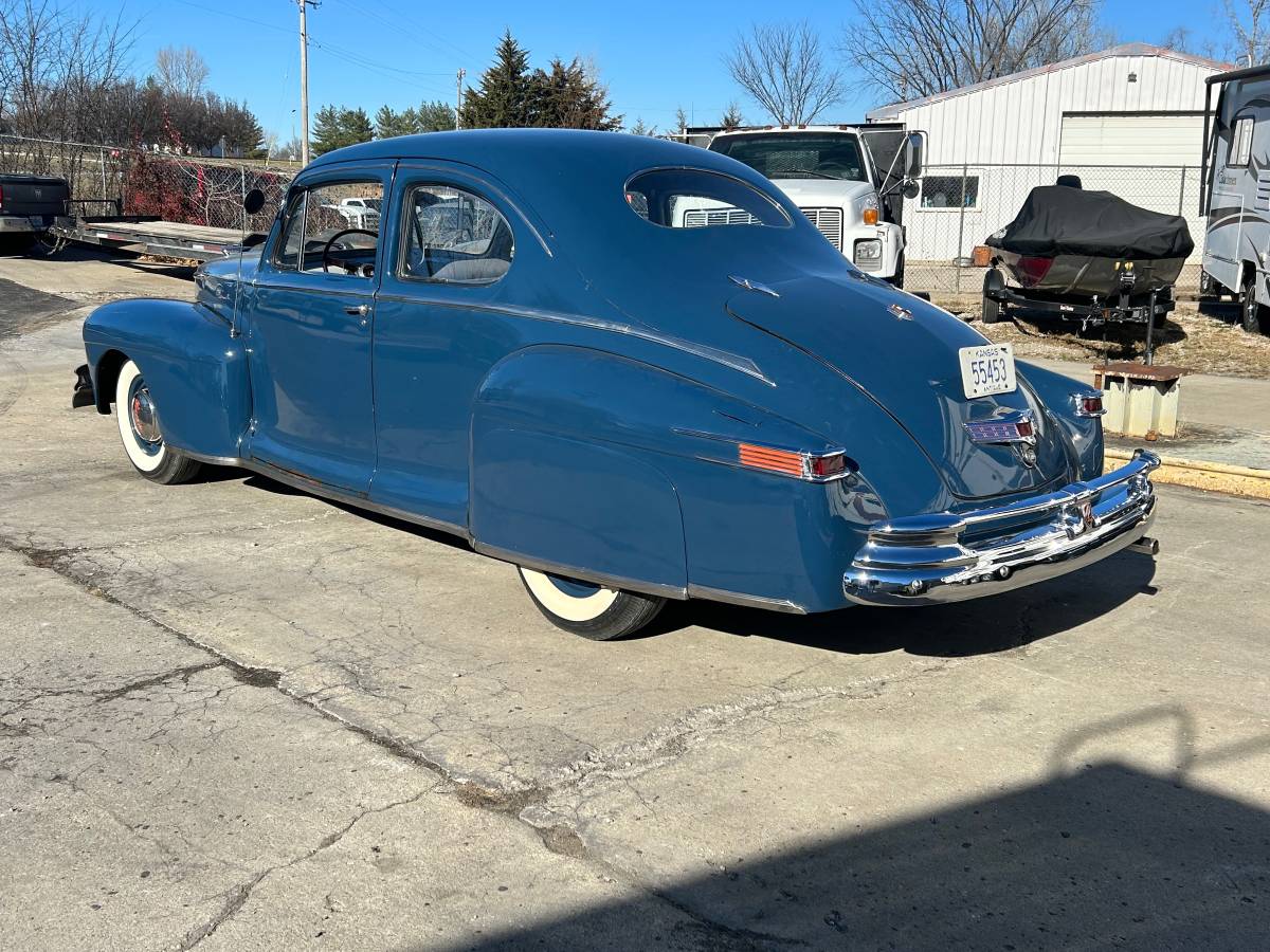 Lincoln-club-coupe-1947-20