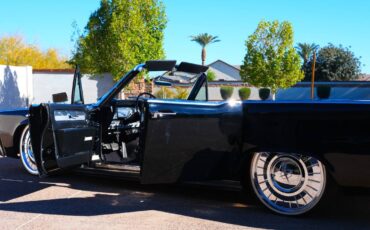 Lincoln-continental-1963-black-10