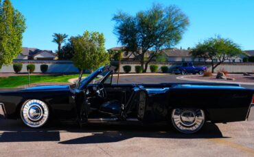 Lincoln-continental-1963-black-11