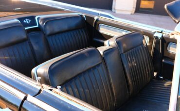 Lincoln-continental-1963-black-12