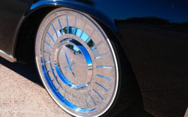 Lincoln-continental-1963-black-6