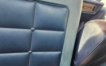 Lincoln-continental-1974-blue-16