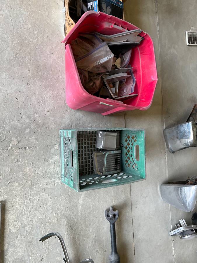 Lincoln-continental-convertible-1965-5