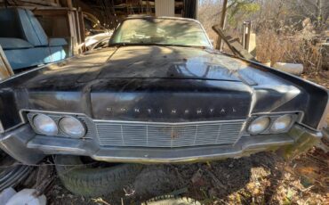 Lincoln-continental-convertible-1967-1