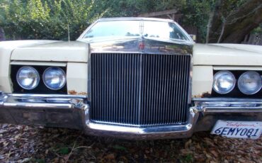 Lincoln-continental-mark-1v-1972-yellow