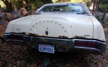 Lincoln-continental-mark-1v-1972-yellow-4
