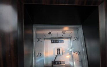 Lincoln-mark-v-1978-9