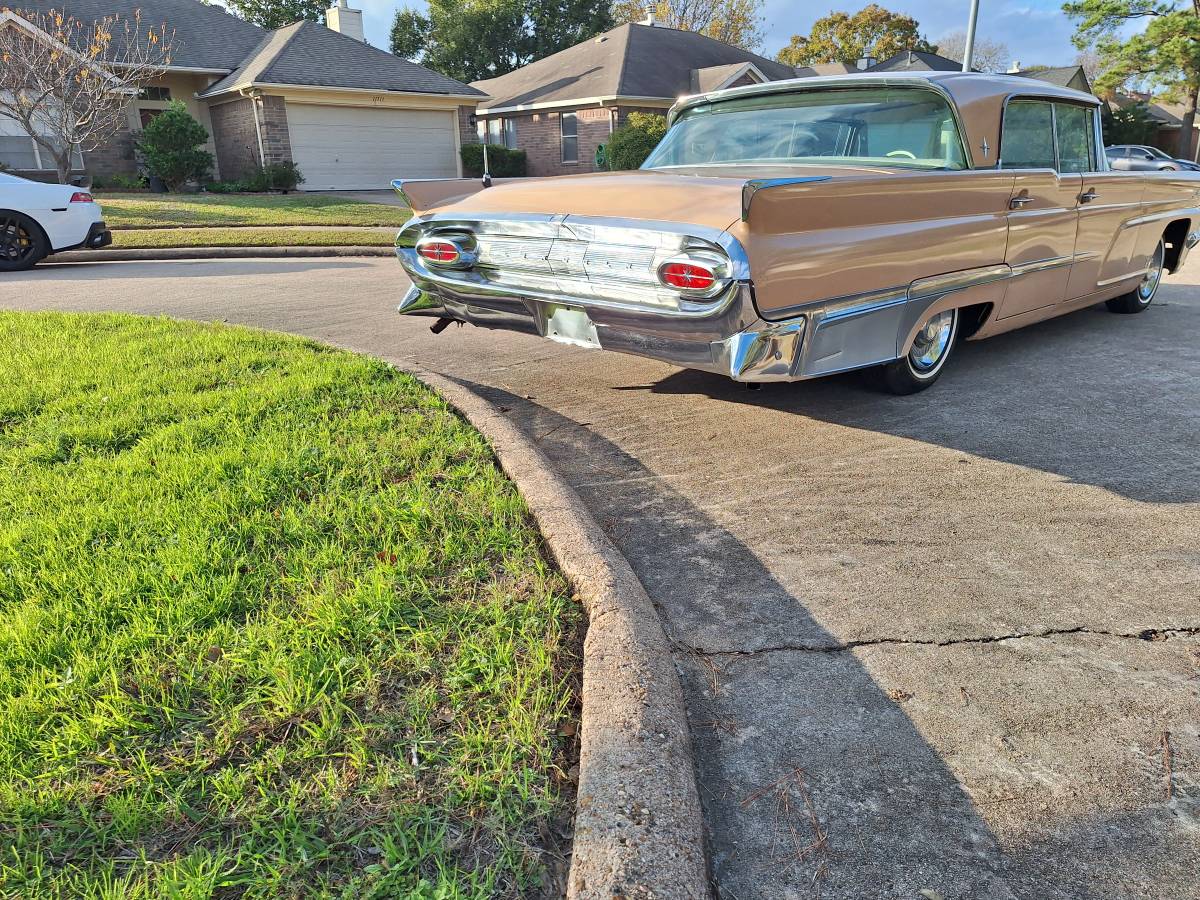 Lincoln-premiere-1959-1