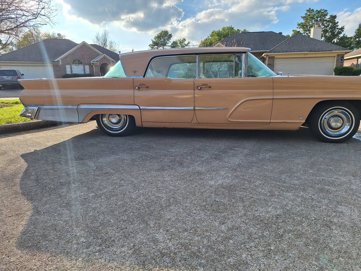 Lincoln-premiere-1959-11