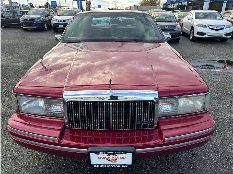 Lincoln-town-car-1994-red-1