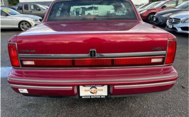 Lincoln-town-car-1994-red-11