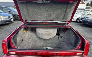 Lincoln-town-car-1994-red-12