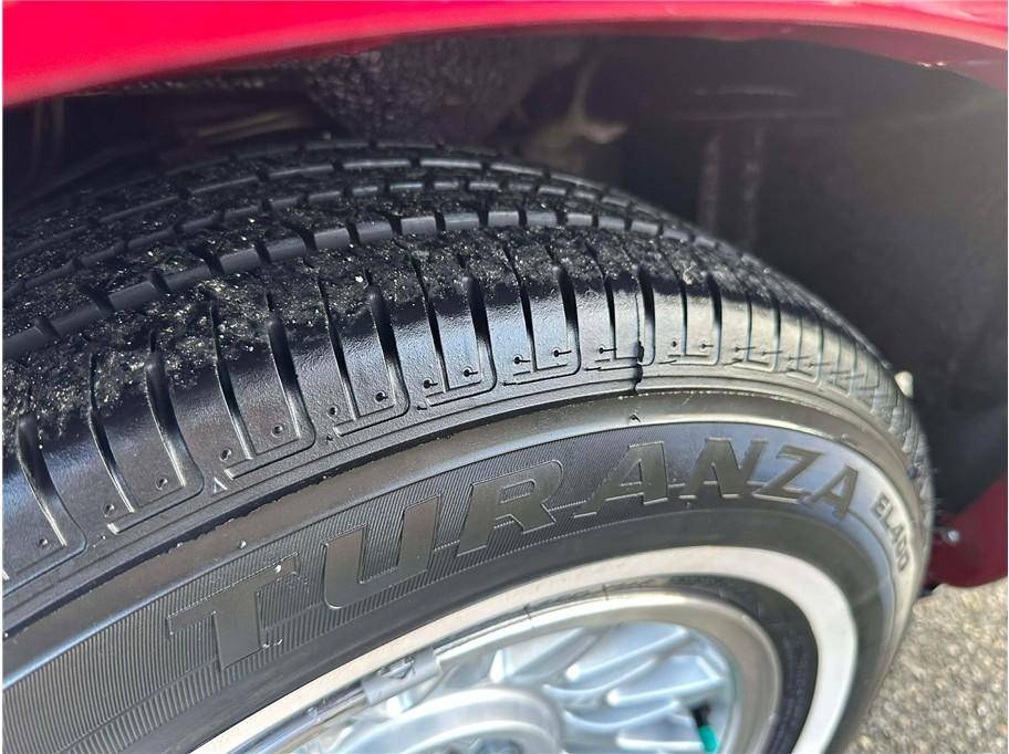 Lincoln-town-car-1994-red-16