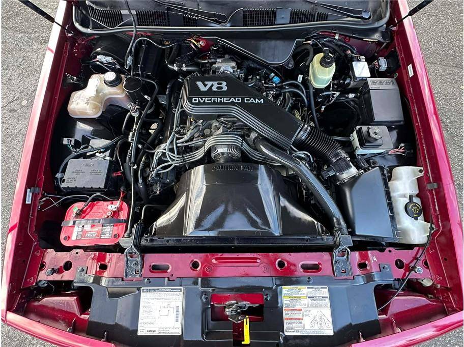 Lincoln-town-car-1994-red-3