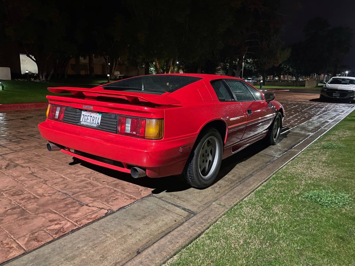 Lotus-esprit-1991-red-8