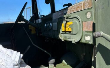 M35a2-deuce-diesel-1959-green-5