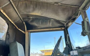 M35a2-deuce-diesel-1959-green-6