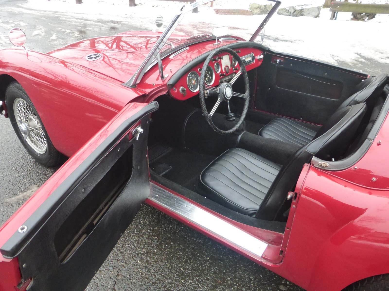 MG-MGA-1956-Convertible-16