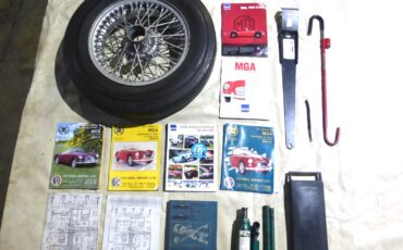 MG-MGA-1956-Convertible-20