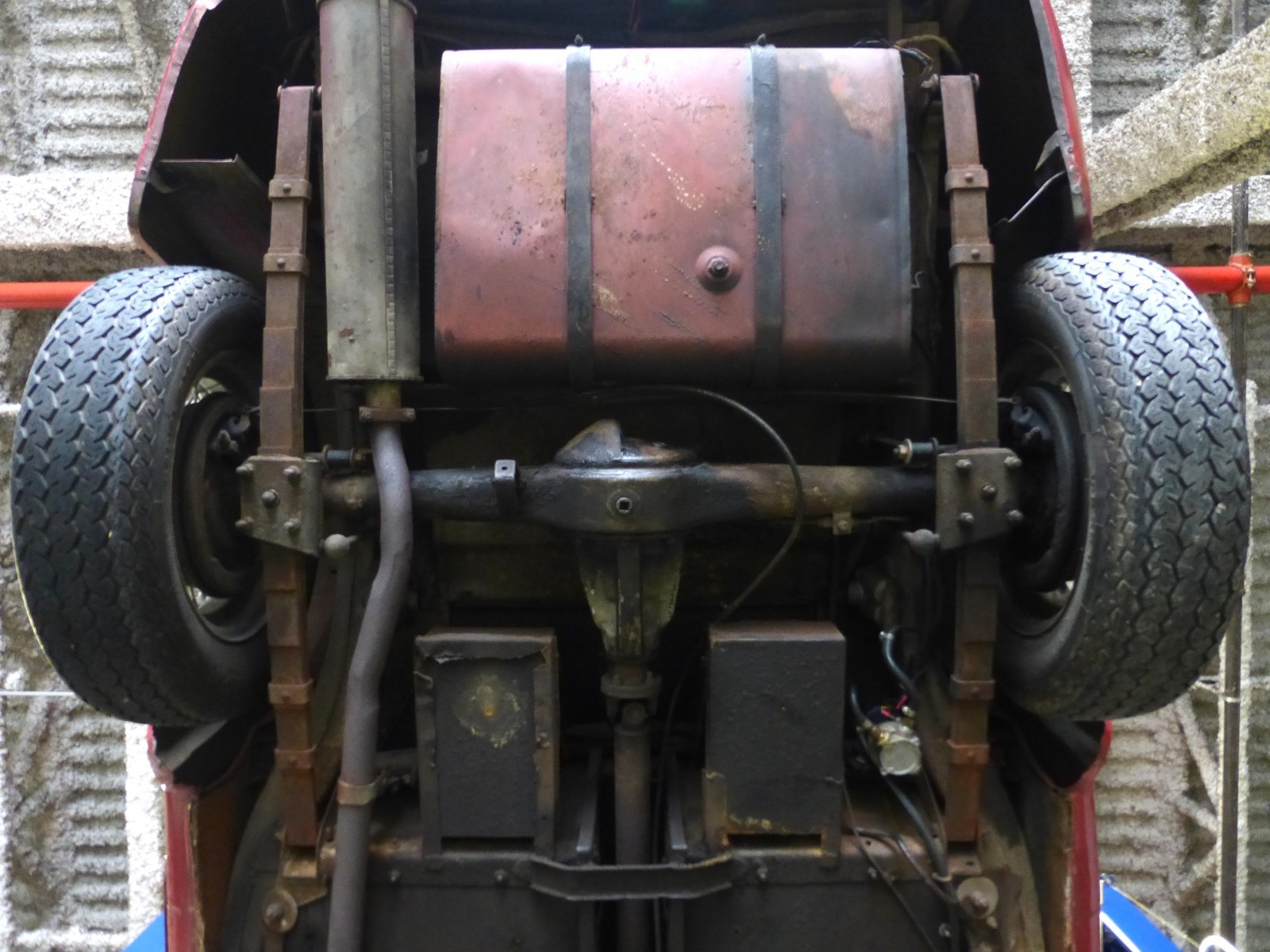 MG-MGA-1956-Convertible-22