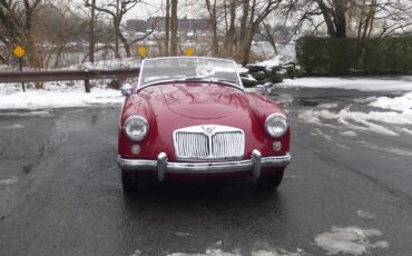 MG-MGA-1956-Convertible-29