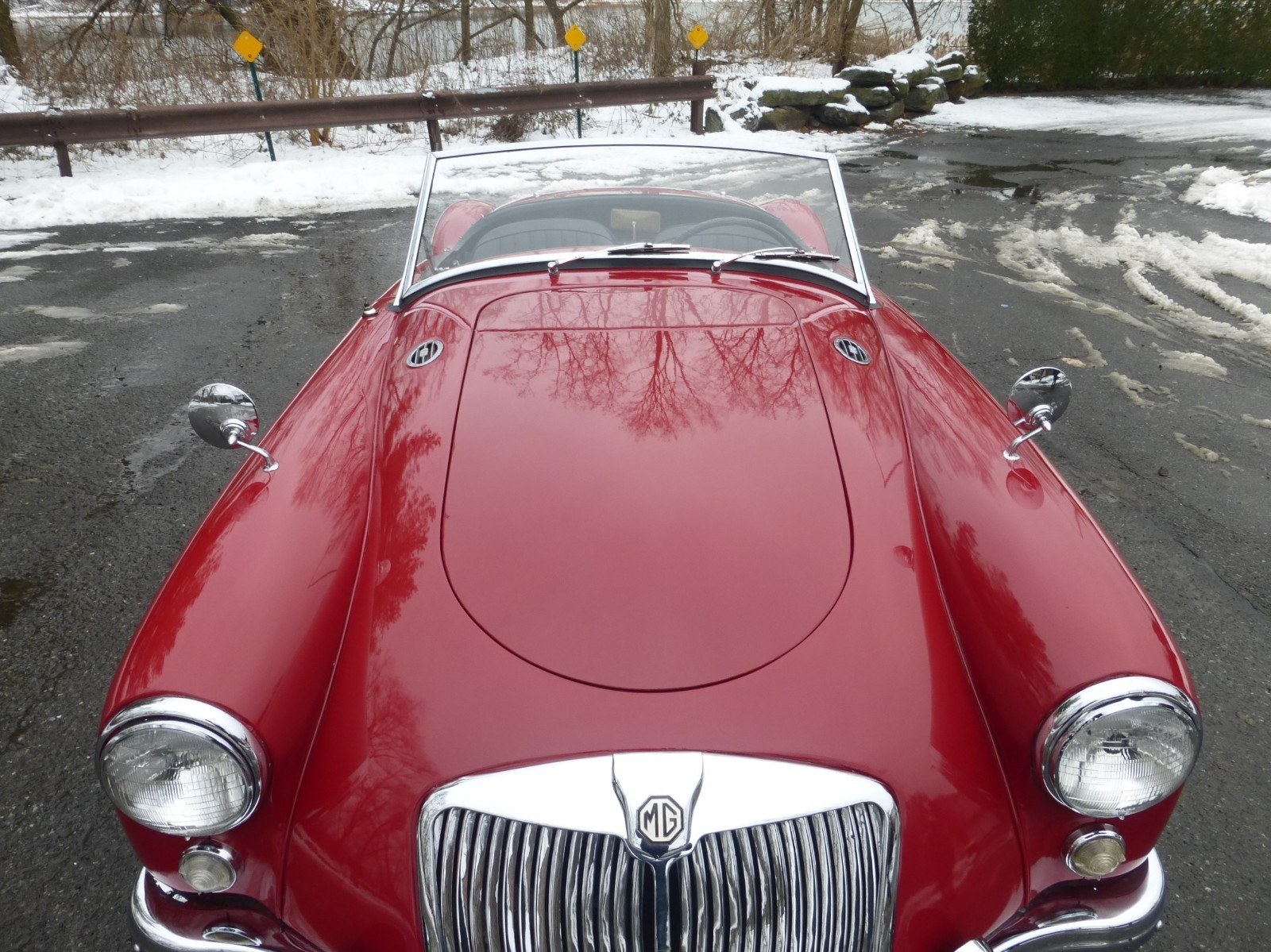 MG-MGA-1956-Convertible-6