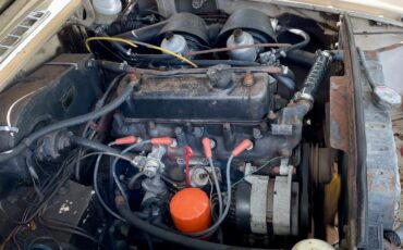 MG-MGB-1971-Coupe-17