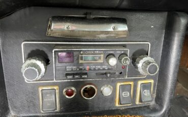 MG-MGB-1971-Coupe-20